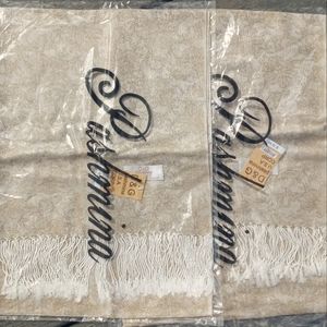 D&G PASHMINA SCARFFS
